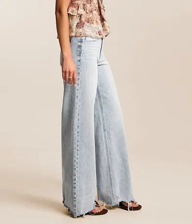 Olivia Wide Leg Stretch Jean