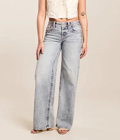 Low Rise Wide Stretch Jean